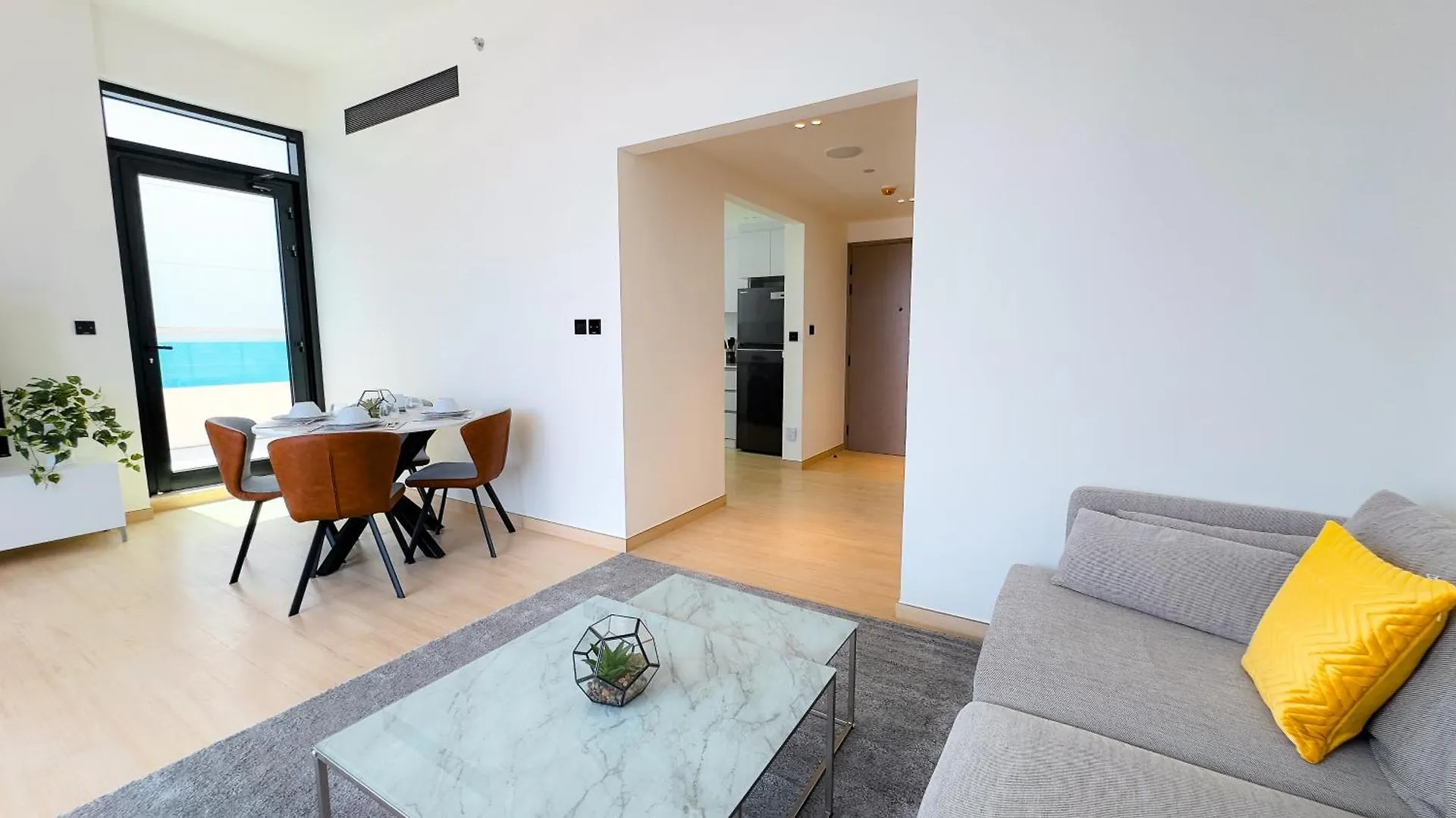 Binghatti Corner - 2Bhk High-Grade Apartment Dubai 0*,