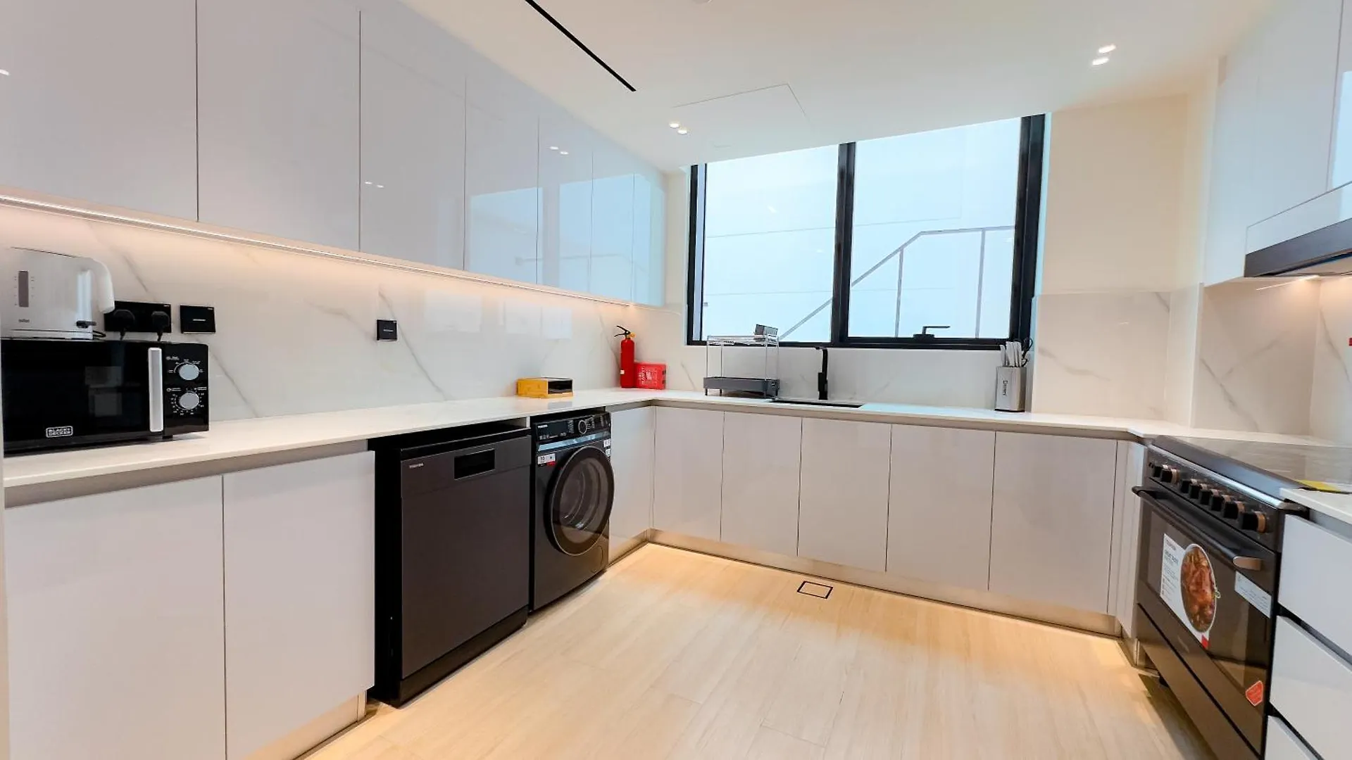 Binghatti Corner - 2Bhk High-Grade Apartment Dubai