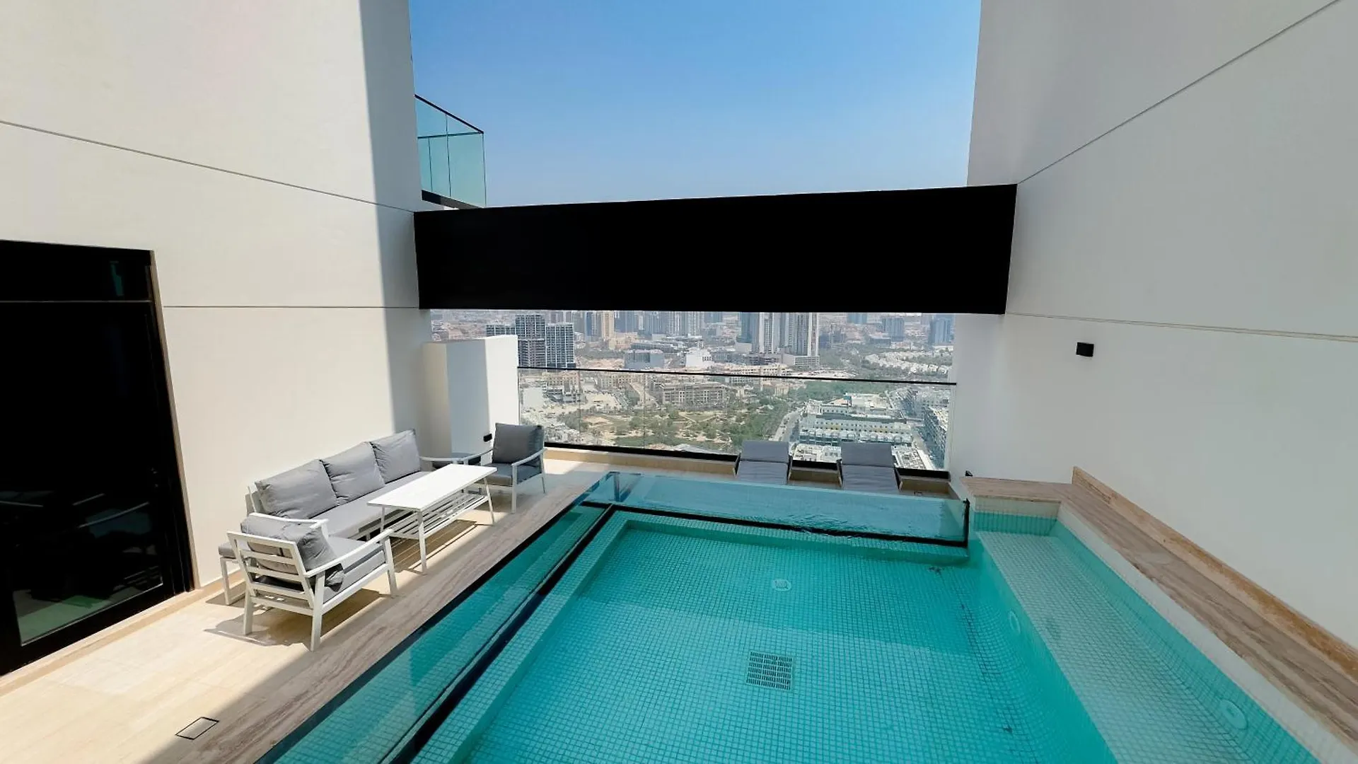 Binghatti Corner - 2Bhk High-Grade Apartment Dubai